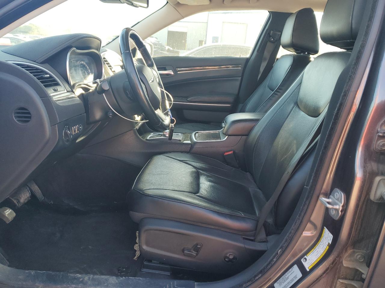 2015 Chrysler 300C VIN: 2C3CCAKG1FH831200 Lot: 90880915