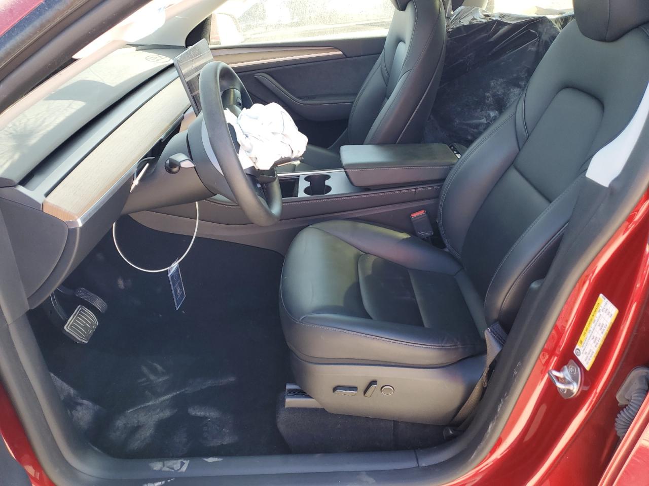 2024 Tesla Model Y VIN: 7SAYGDEE1RA235368 Lot: 91461185