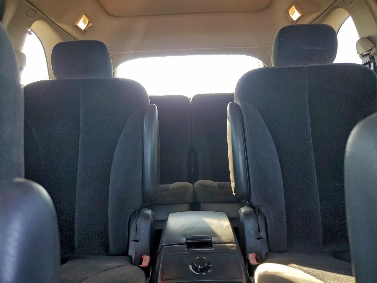 2005 Chrysler Pacifica Touring VIN: 2C4GM68465R502991 Lot: 94325685