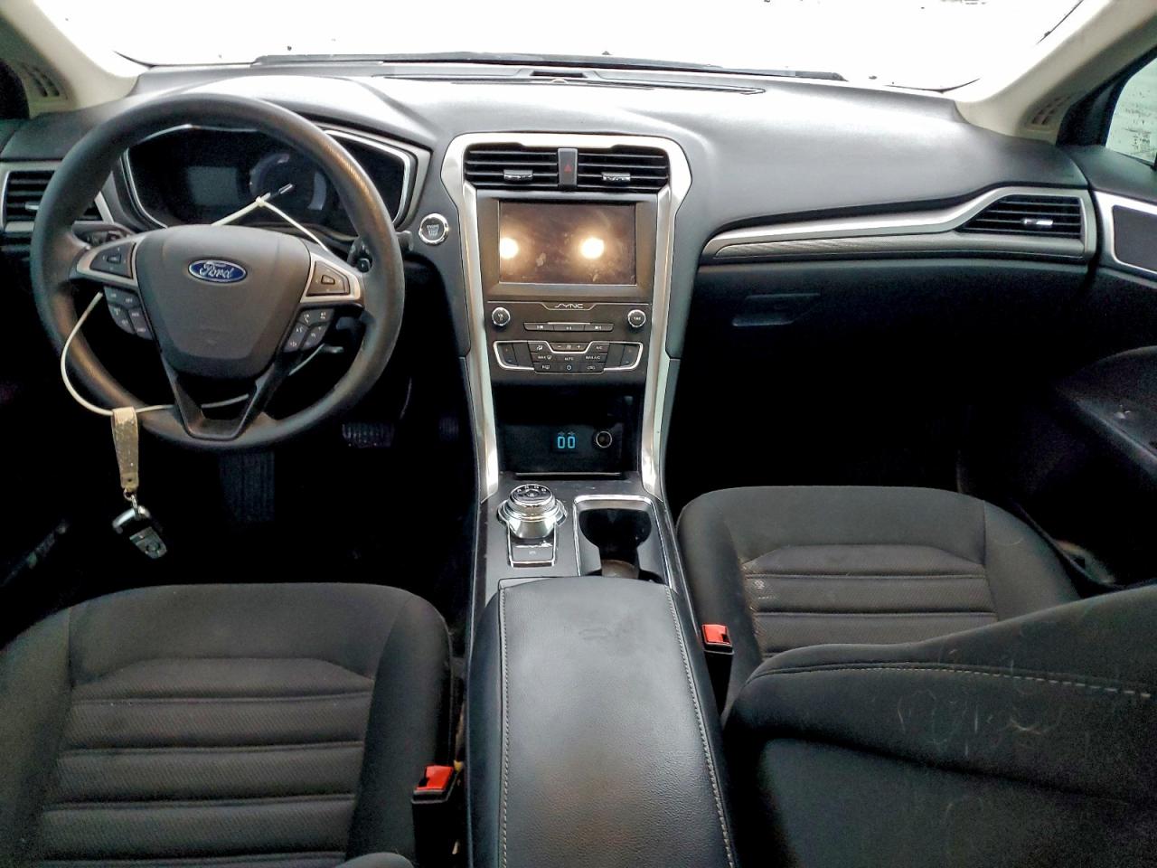 2019 Ford Fusion Se VIN: 3FA6P0HD1KR122064 Lot: 94259405