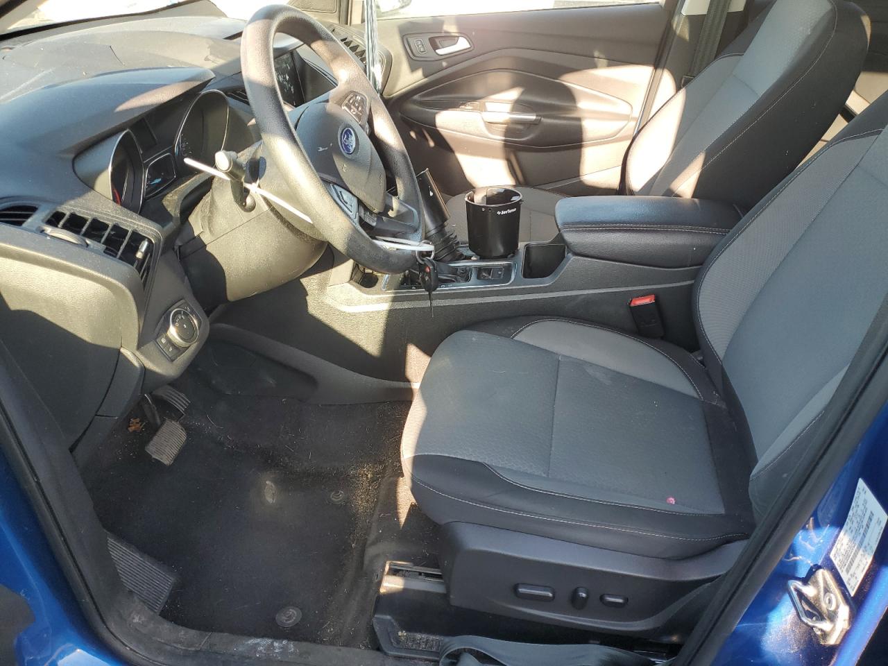 2018 Ford Escape Se VIN: 1FMCU9GD0JUC57843 Lot: 92679975