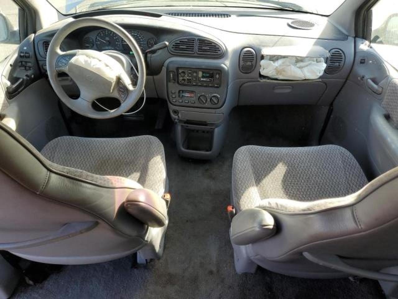 2000 Dodge Grand Caravan Se VIN: 1B4GP44G3YB680398 Lot: 90751715