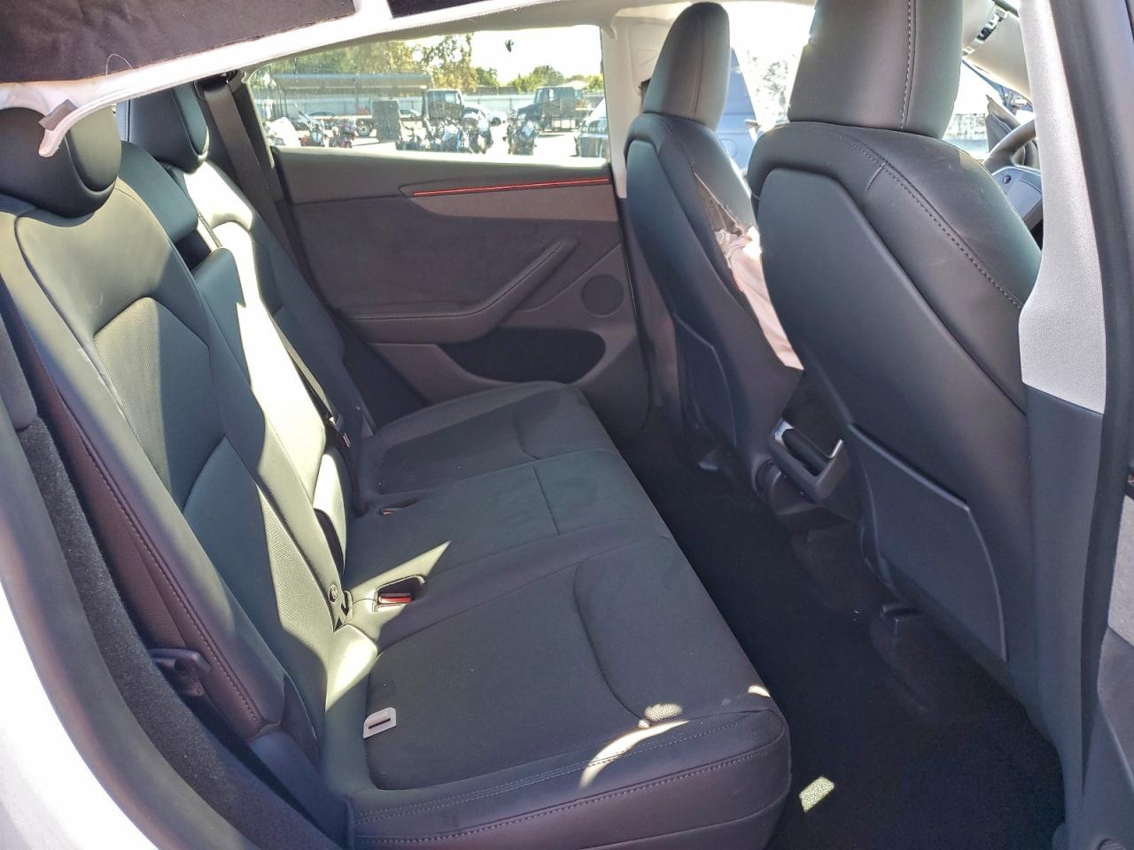 2026 Tesla Model Y VIN: 7SAYGDED7TF378522 Lot: 94409385