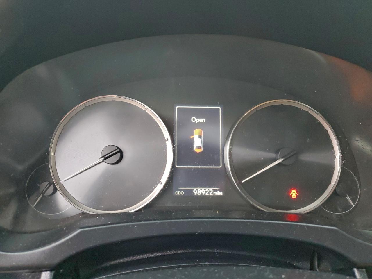 2017 Lexus Is 300 VIN: JTHCM1D2XH5021227 Lot: 93892095