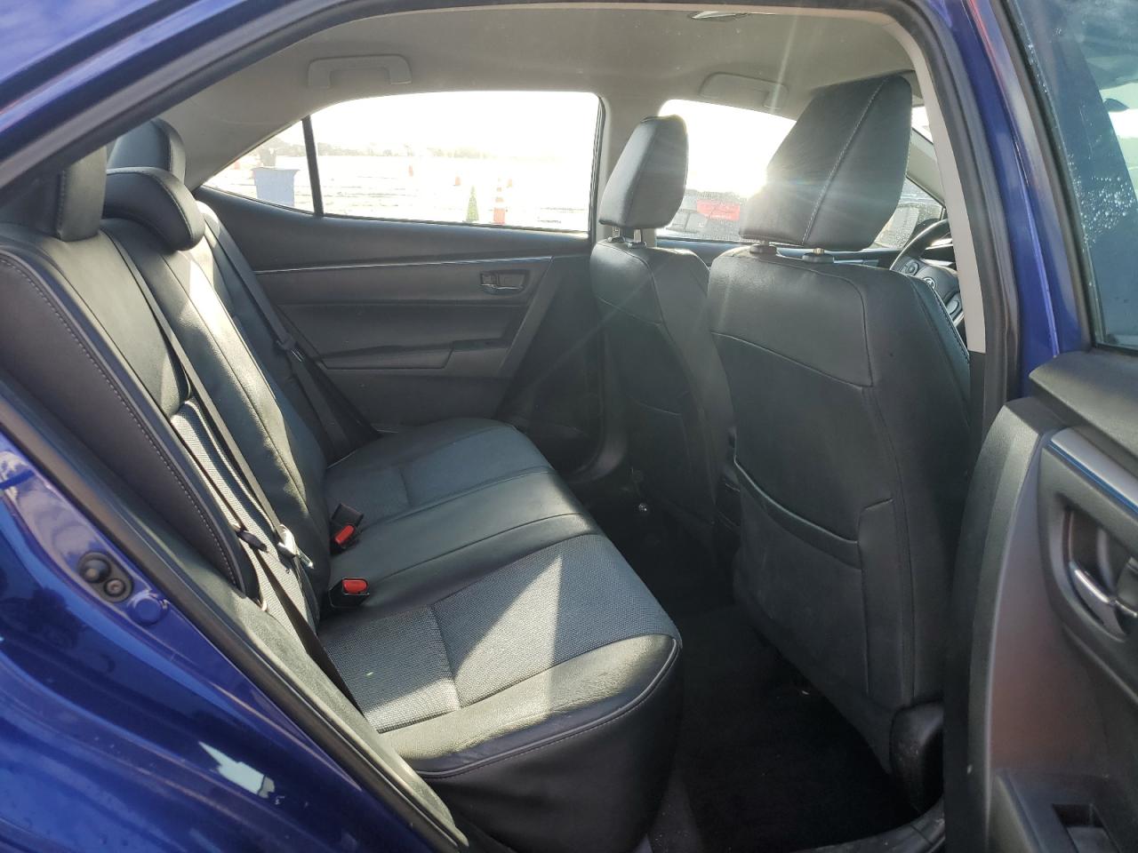 2014 Toyota Corolla L VIN: 5YFBURHE5EP118320 Lot: 92125125