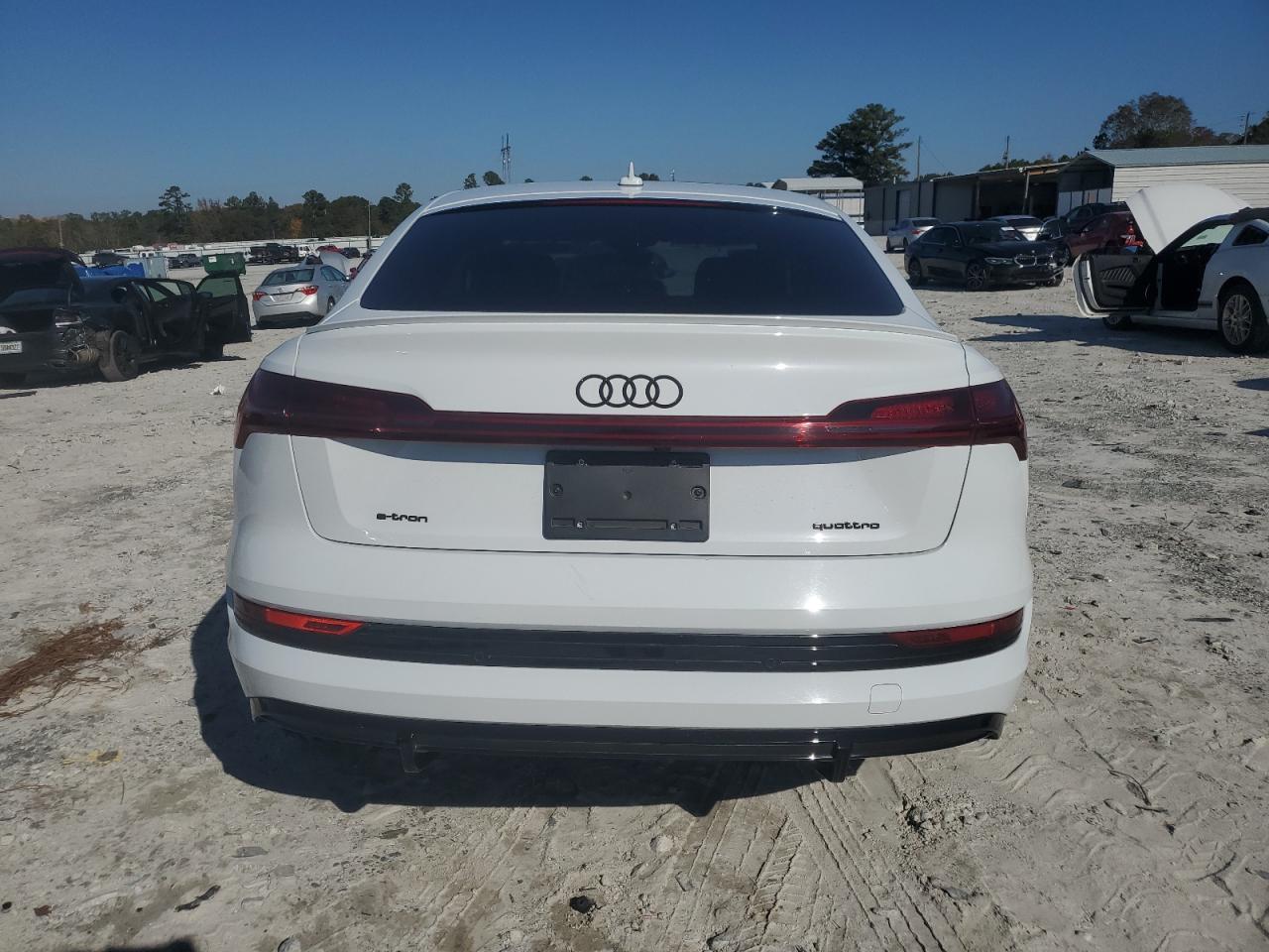 2022 Audi E-Tron Sportback Premium Plus VIN: WA12AAGE5NB037712 Lot: 91909415