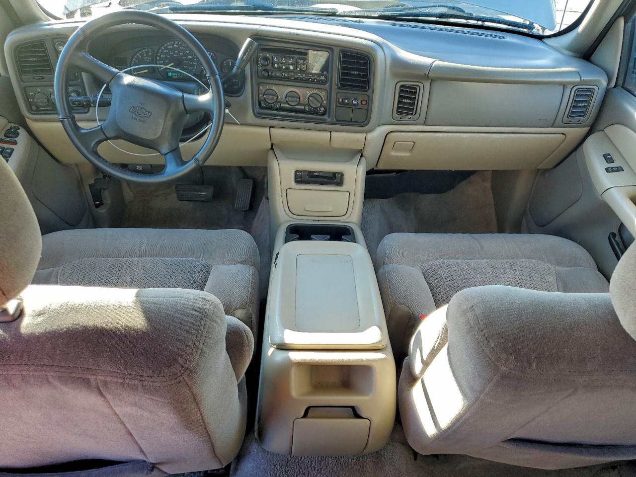 2001 Chevrolet Suburban K1500 VIN: 3GNFK16T41G133120 Lot: 94574715