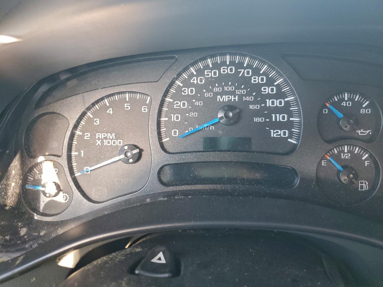 2005 Chevrolet Tahoe K1500 VIN: 1GNEK13T25R103796 Lot: 94169715