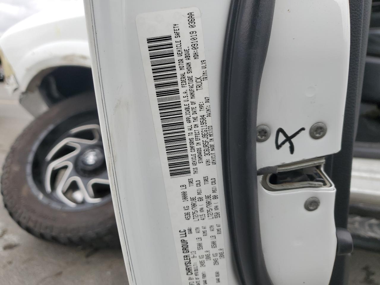 2014 Ram 2500 Laramie VIN: 3C6UR5FJ9EG119504 Lot: 93181395