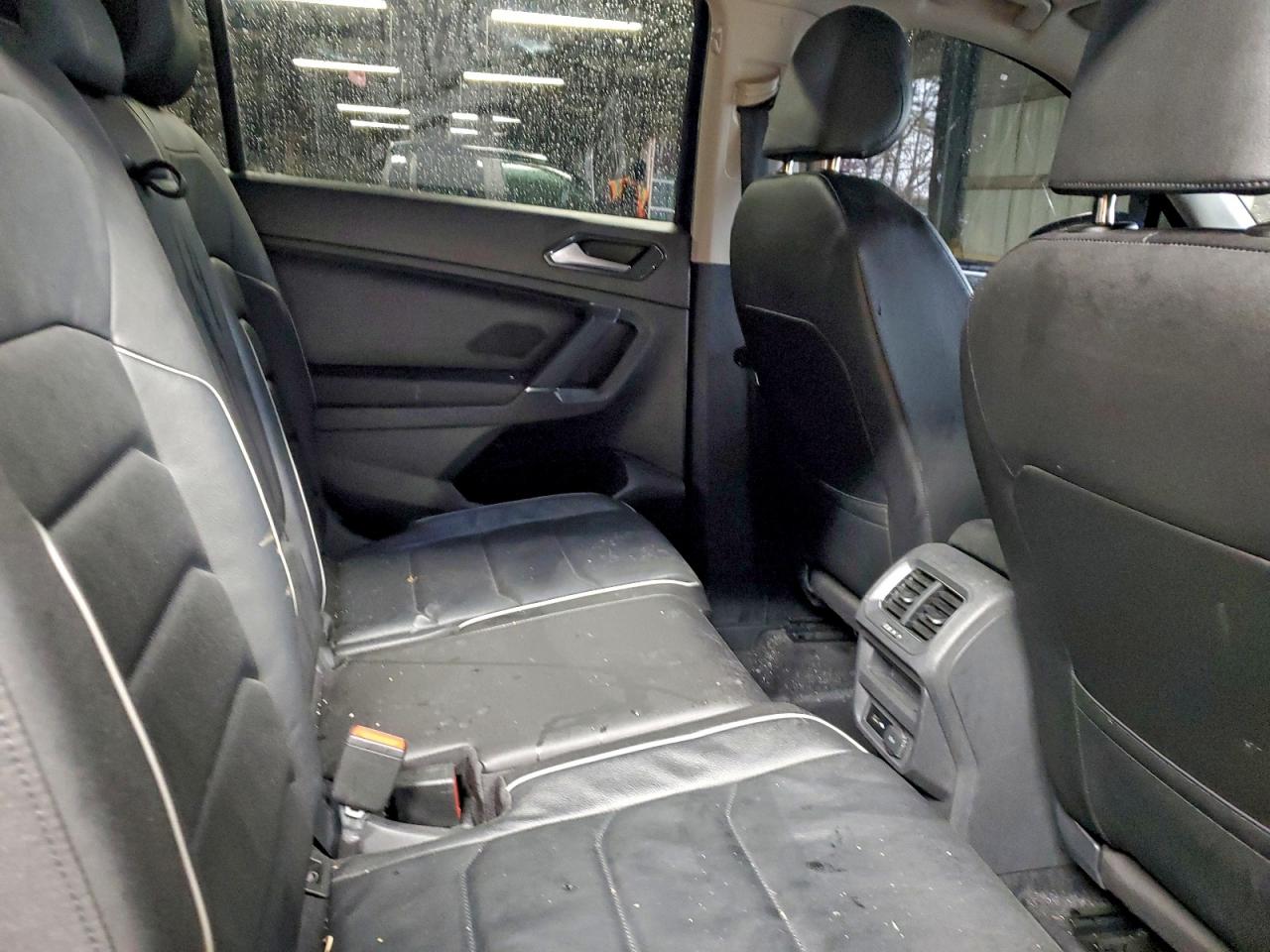 2018 Volkswagen Tiguan Sel Premium VIN: 3VV5B7AX5JM092453 Lot: 93933515