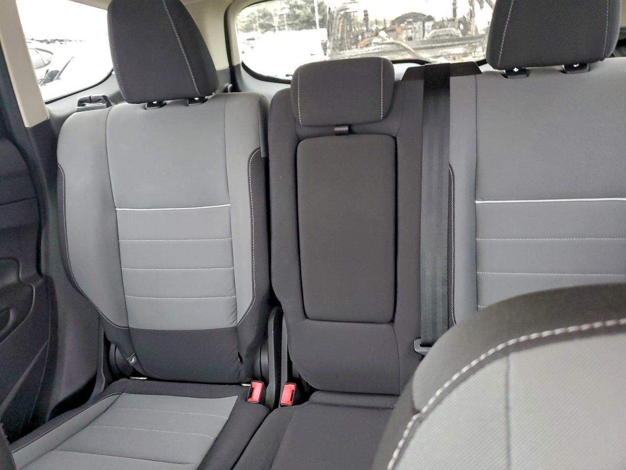 2015 Ford Escape Se VIN: 1FMCU9GX0FUB67500 Lot: 92635145