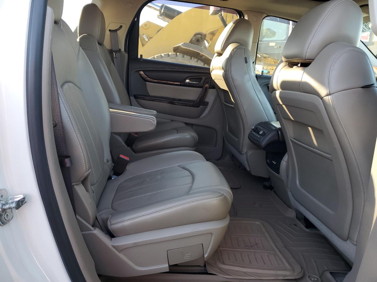 2013 GMC Acadia Denali VIN: 1GKKRTKD2DJ204710 Lot: 92508175