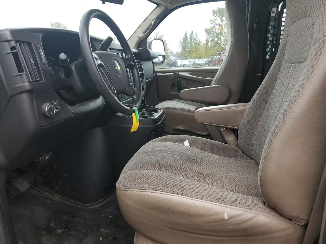 2015 Chevrolet Express G2500 VIN: 1GCWGFCF0F1286315 Lot: 91703315