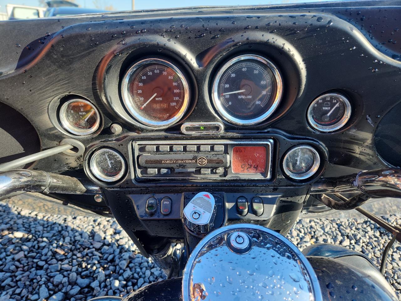 2003 Harley-Davidson Flhtcui VIN: 1HD1FCW143Y631889 Lot: 91109025