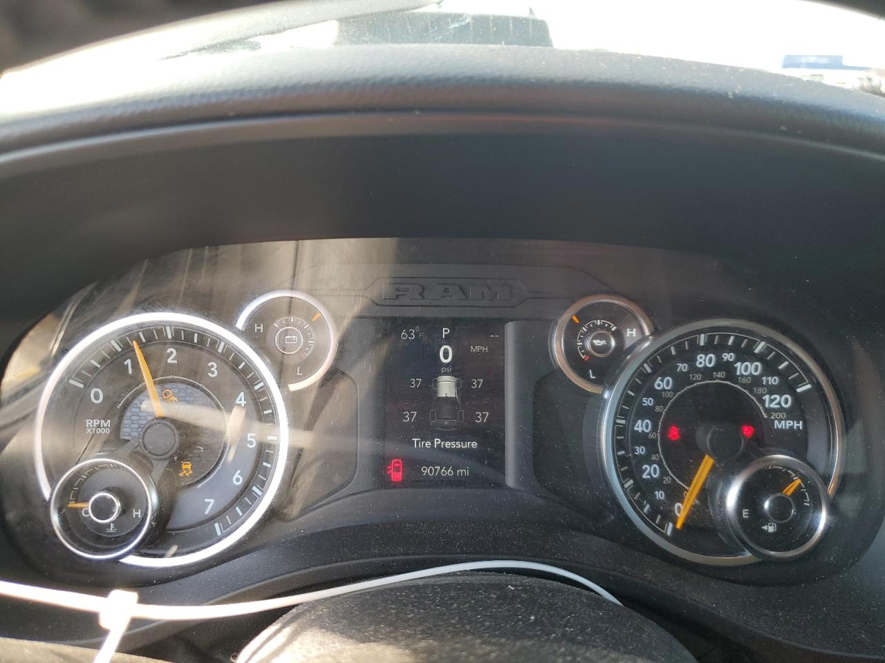 2019 Ram 1500 Big Horn/Lone Star VIN: 1C6RRFFG4KN911465 Lot: 93449445