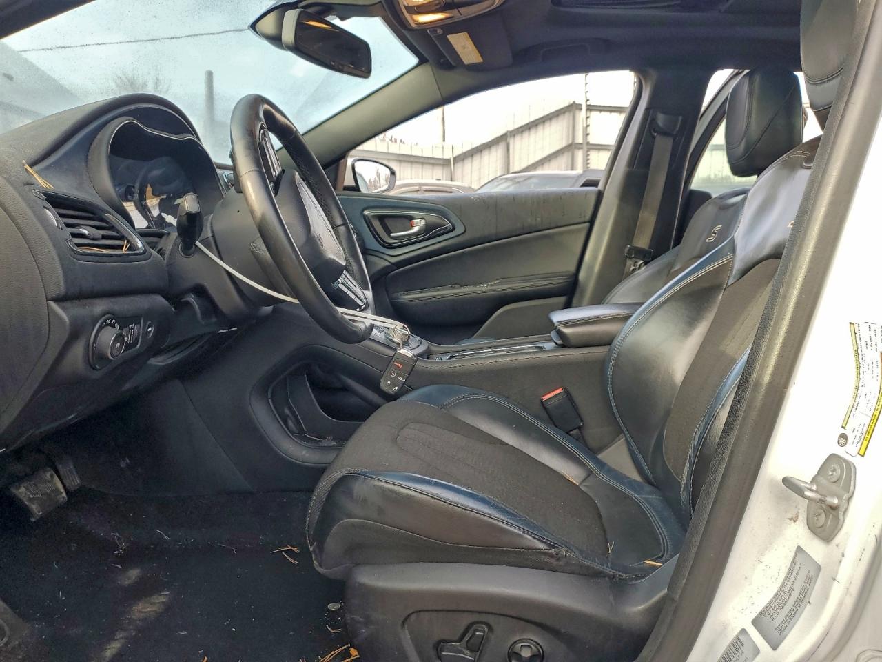 2015 Chrysler 200 S VIN: 1C3CCCBB3FN753879 Lot: 94050825