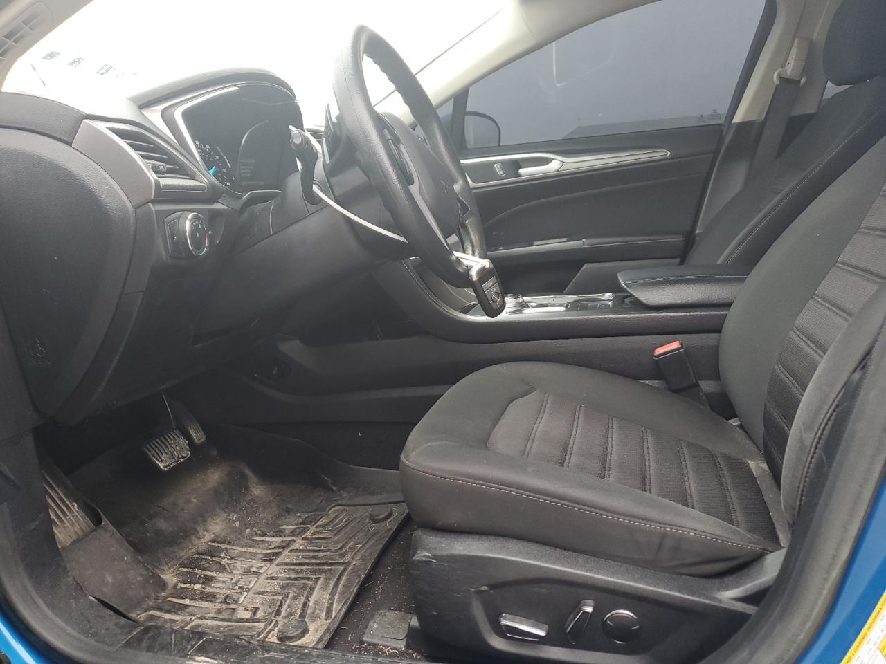 2019 Ford Fusion Se VIN: 3FA6P0HD5KR246631 Lot: 93208935