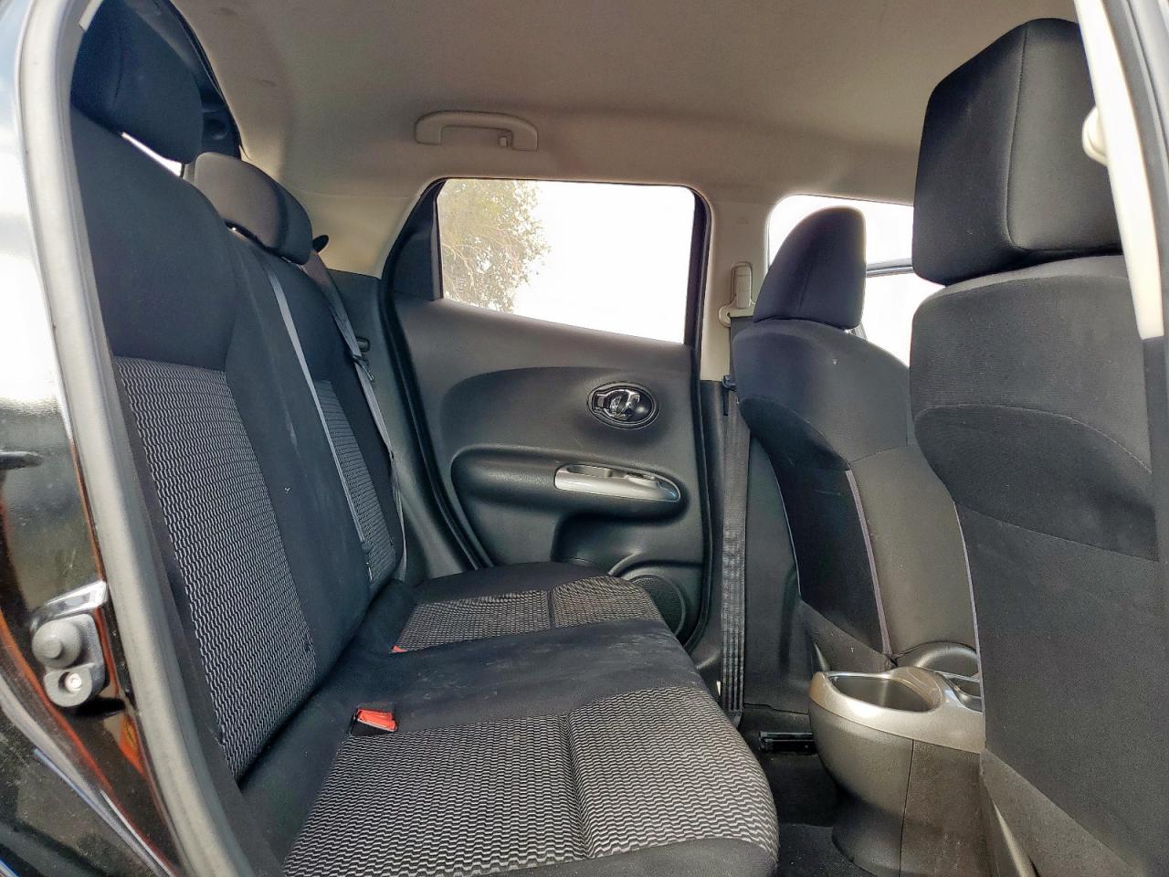 2017 Nissan Juke S VIN: JN8AF5MR6HT702895 Lot: 92847835