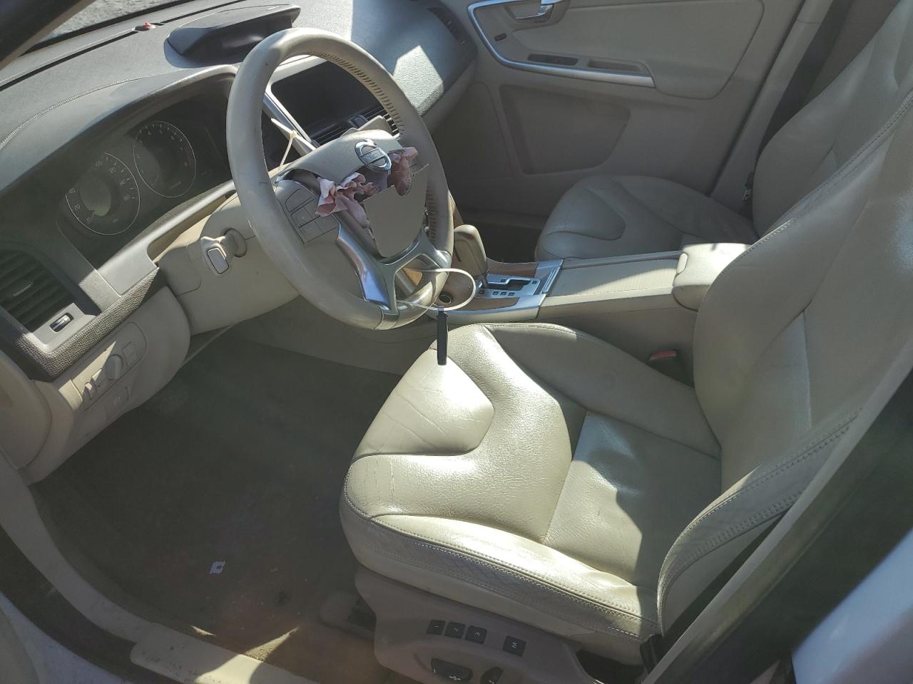 2011 Volvo Xc60 3.2 VIN: YV4952DLXB2172632 Lot: 91456965