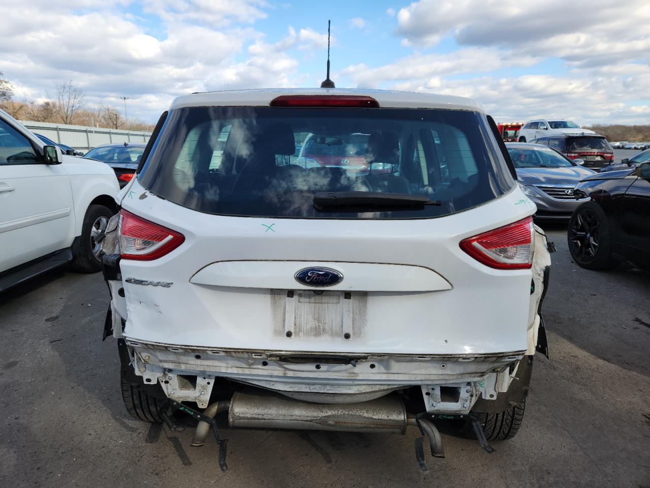 2014 Ford Escape S VIN: 1FMCU0F70EUC27139 Lot: 92692345