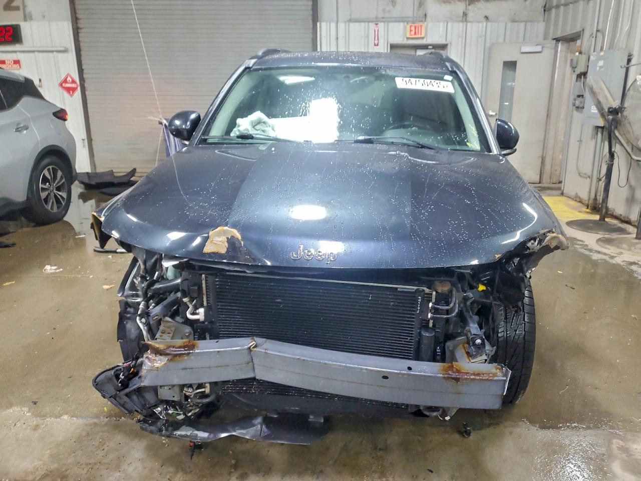 2014 Jeep Compass Limited VIN: 1C4NJCCB1ED652580 Lot: 94750435