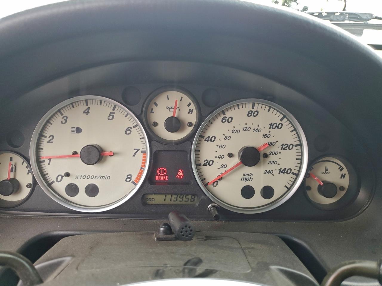 2004 Mazda Mx-5 Miata Base VIN: JM1NB353X40406510 Lot: 94156475