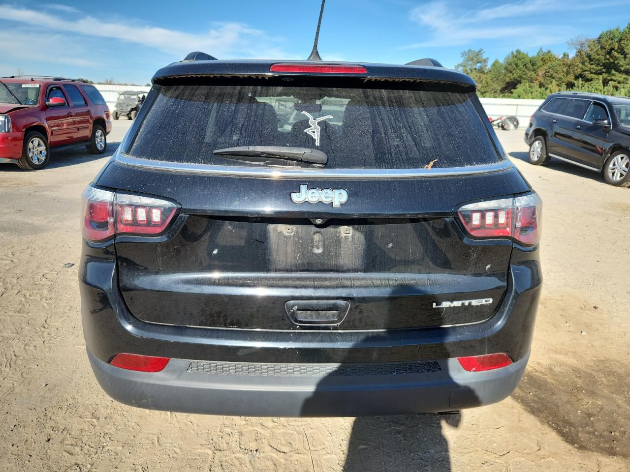 2019 Jeep Compass Limited VIN: 3C4NJCCB0KT676133 Lot: 93532925