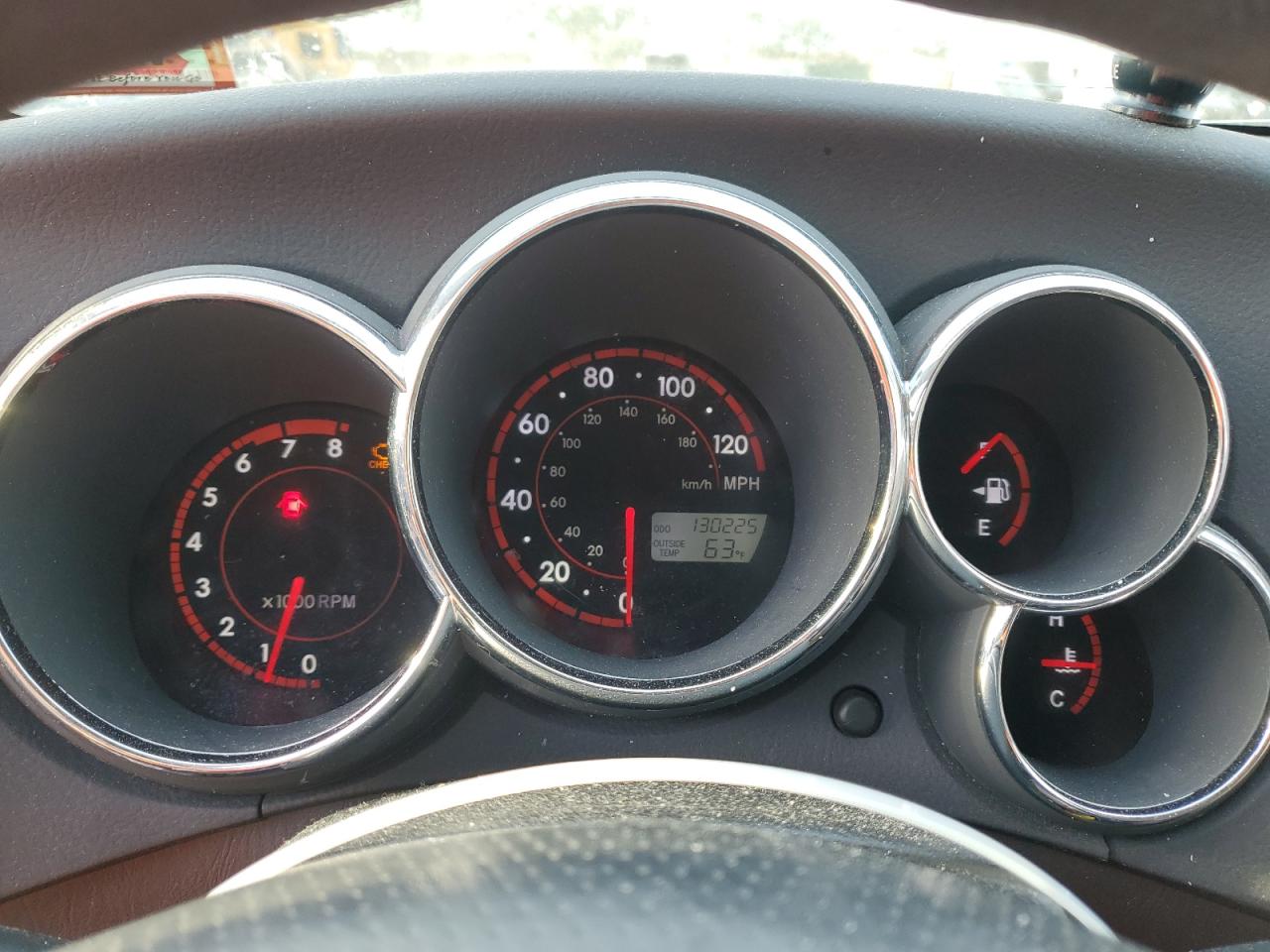 2005 Toyota Corolla Matrix Base VIN: 2T1LR32E75C550547 Lot: 91855825