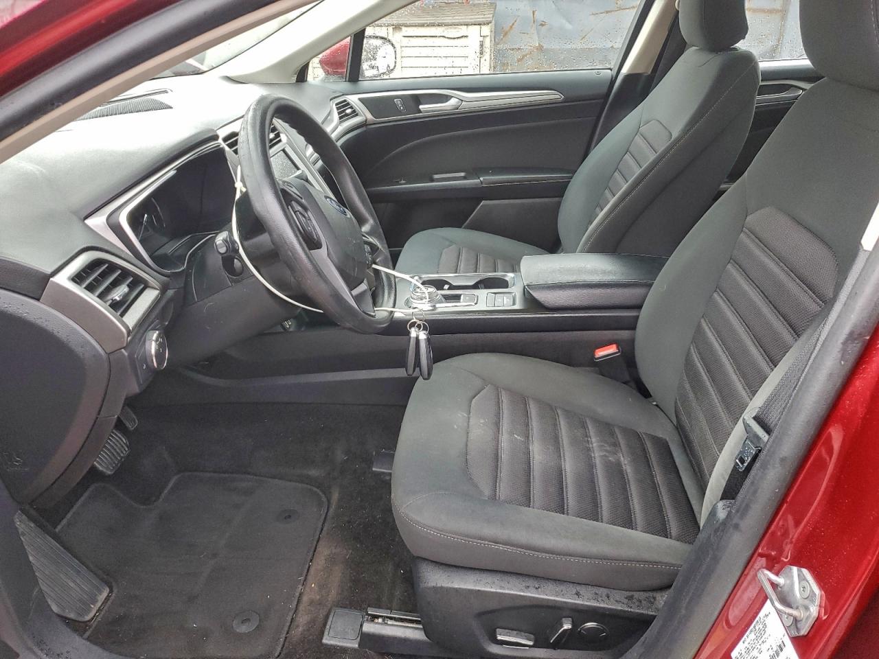 2019 Ford Fusion Se VIN: 3FA6P0LU3KR100543 Lot: 94351905