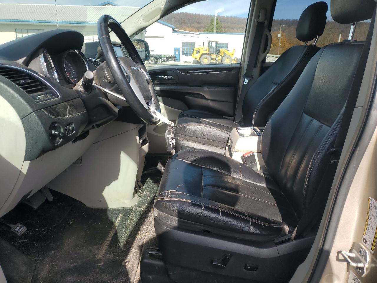 2014 Chrysler Town & Country Touring VIN: 2C4RC1BG1ER160092 Lot: 93050505