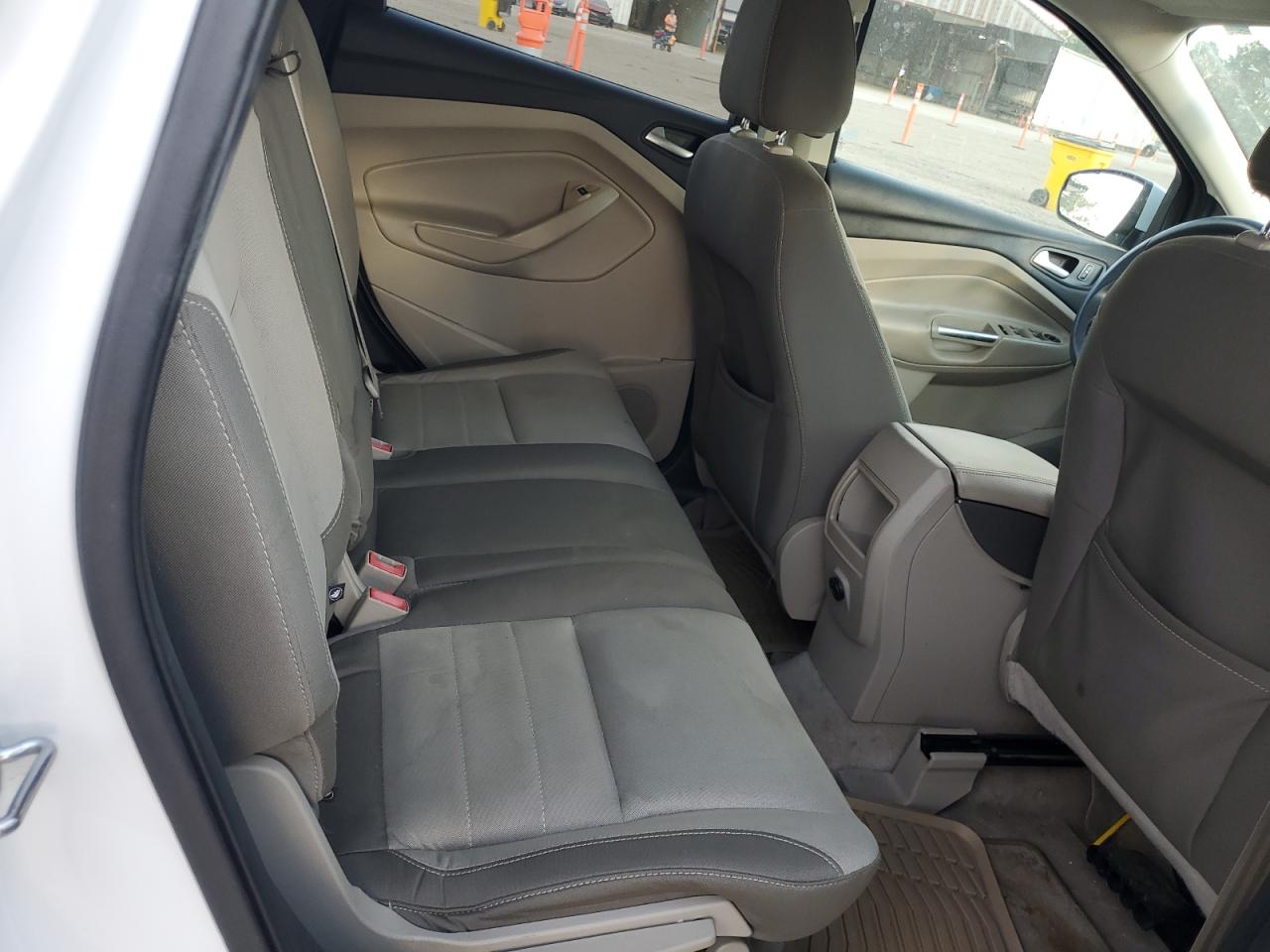 2015 Ford Escape Se VIN: 1FMCU0G7XFUB24794 Lot: 92488985