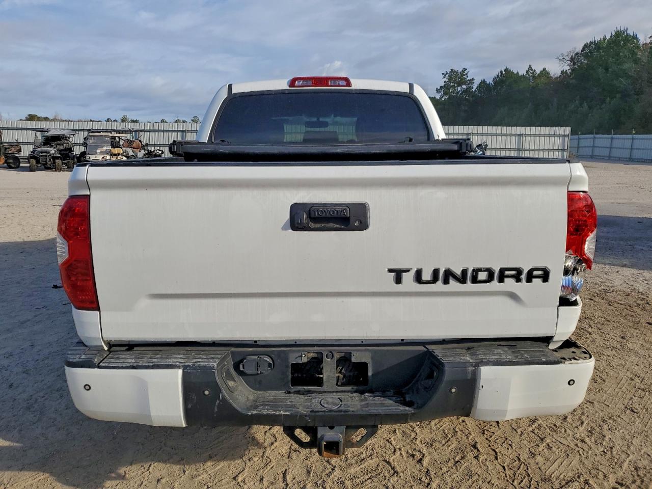 2016 Toyota Tundra Crewmax Sr5 VIN: 5TFDY5F11GX571179 Lot: 94406225