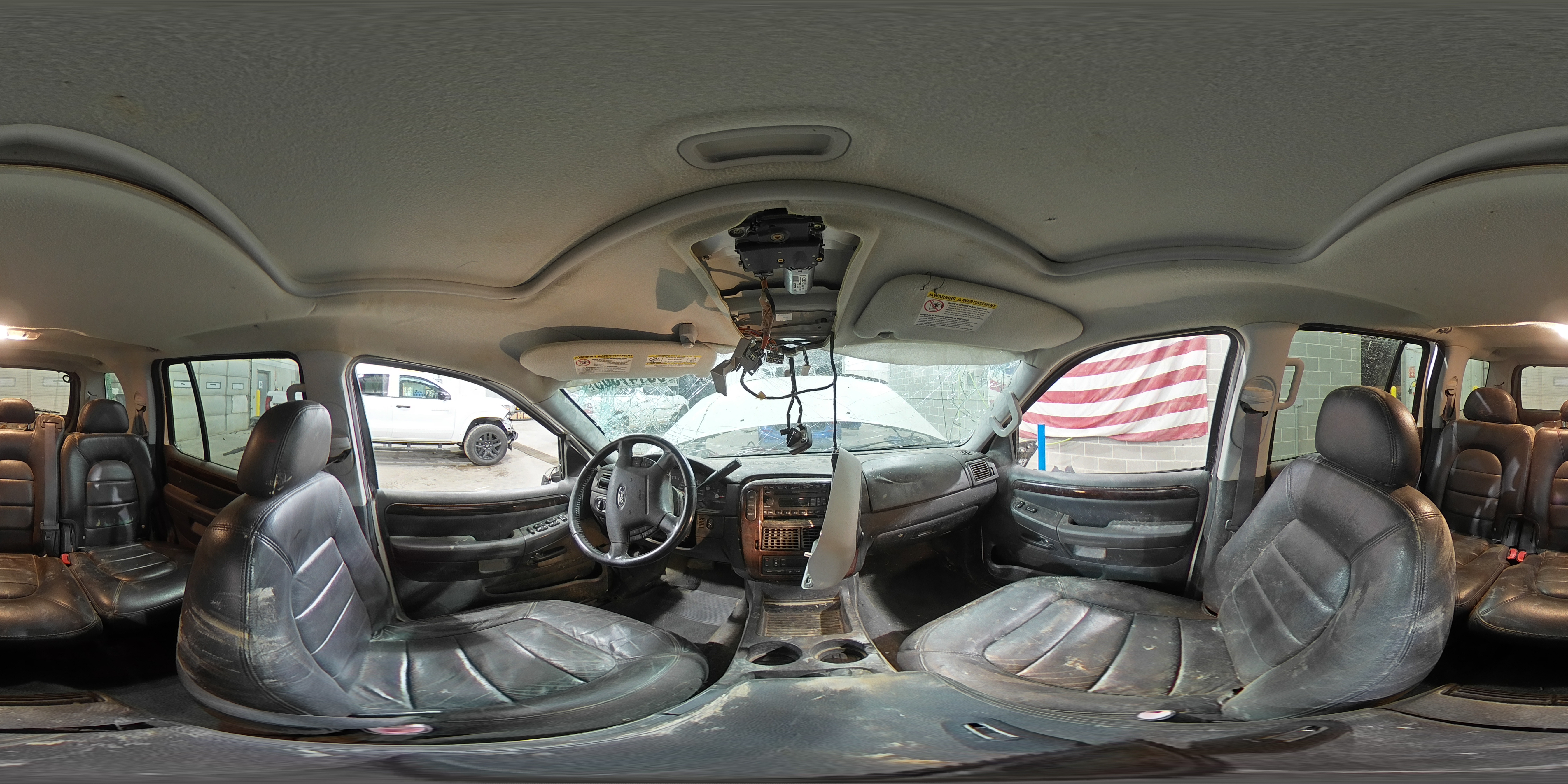 2004 Ford Explorer Limited VIN: 1FMZU85W64ZB05632 Lot: 93147305