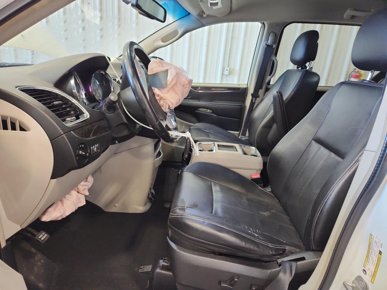 2014 Chrysler Town & Country Touring VIN: 2C4RC1BG3ER386957 Lot: 90313955