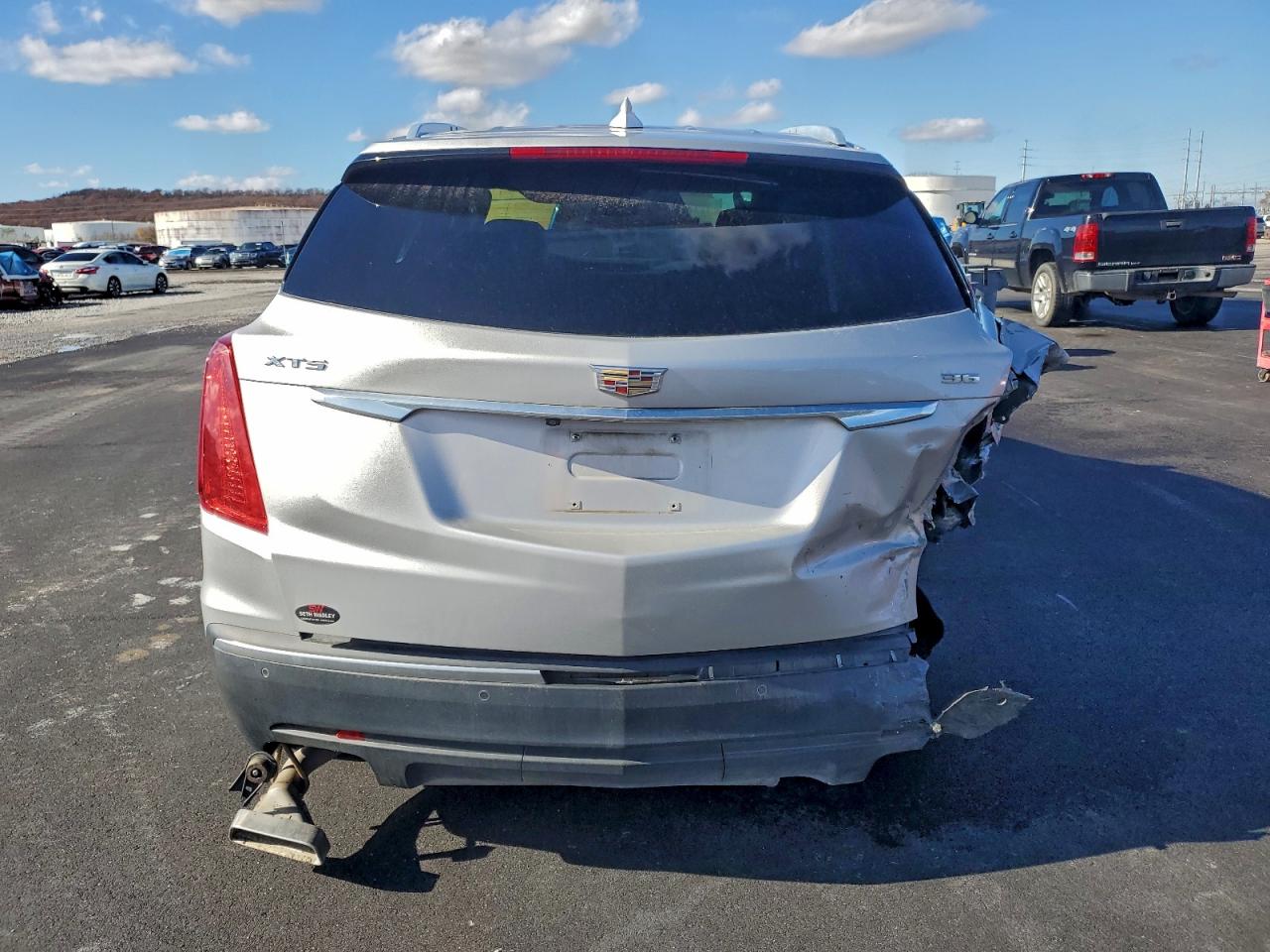 2018 Cadillac Xt5 Premium Luxury VIN: 1GYKNERSXJZ171602 Lot: 93944645