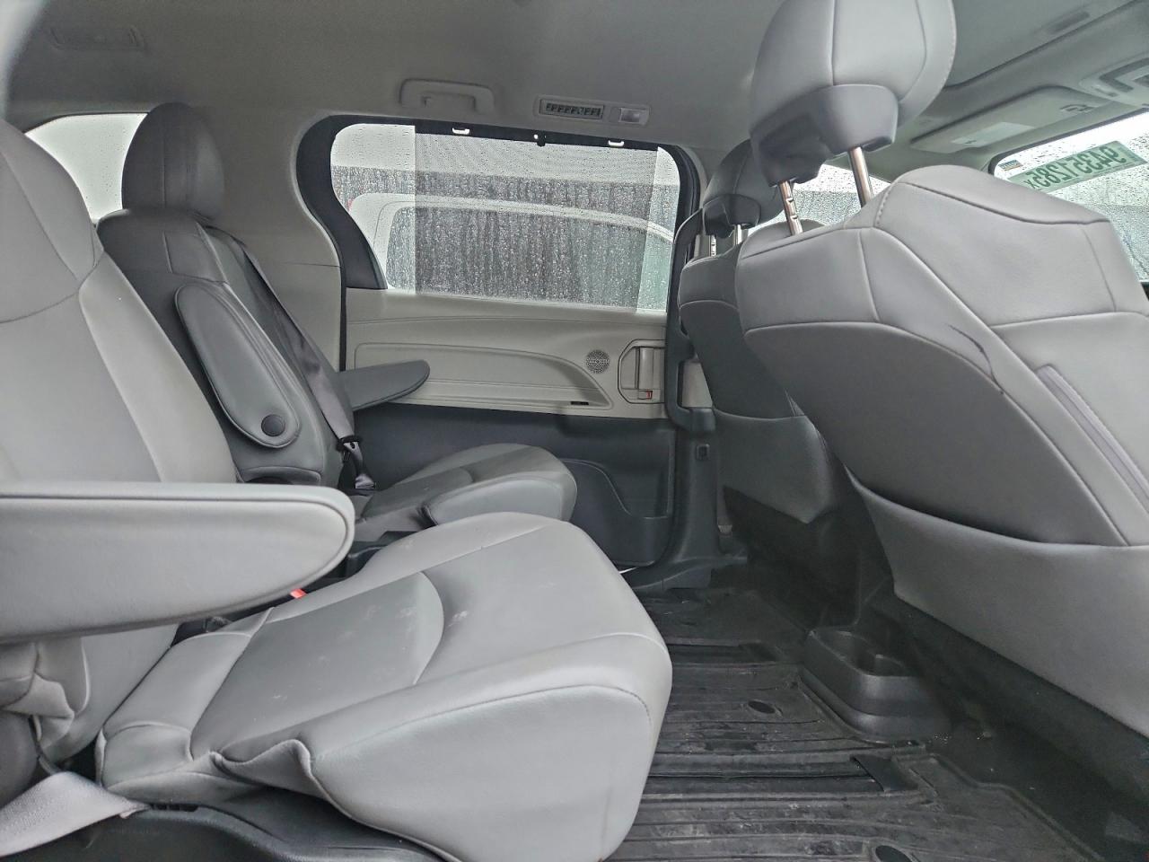 2022 Toyota Sienna Xle VIN: 5TDYRKEC6NS096728 Lot: 94351285