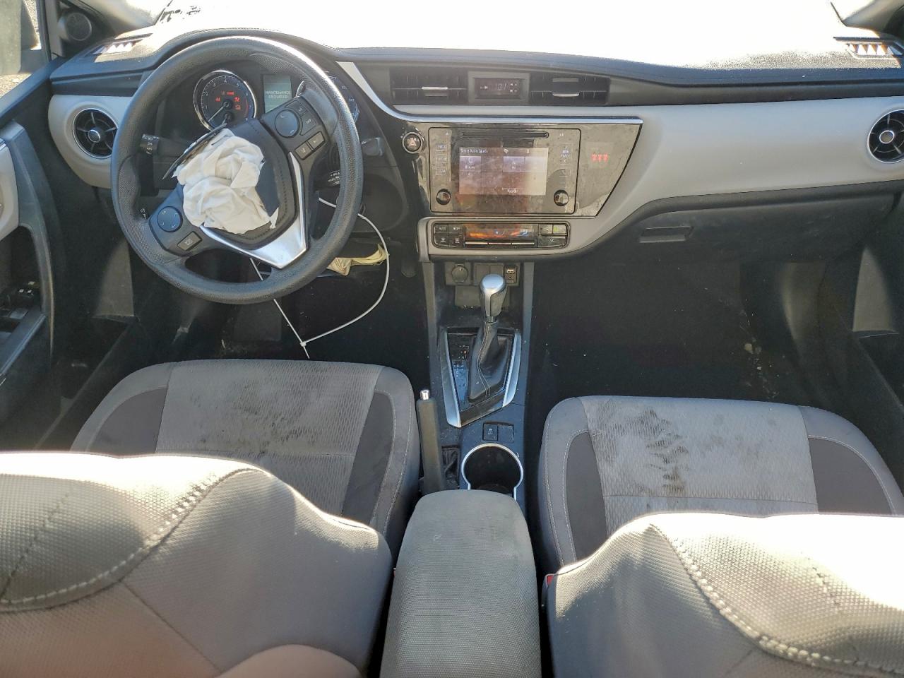 2018 Toyota Corolla L VIN: 2T1BURHEXJC082389 Lot: 93802425