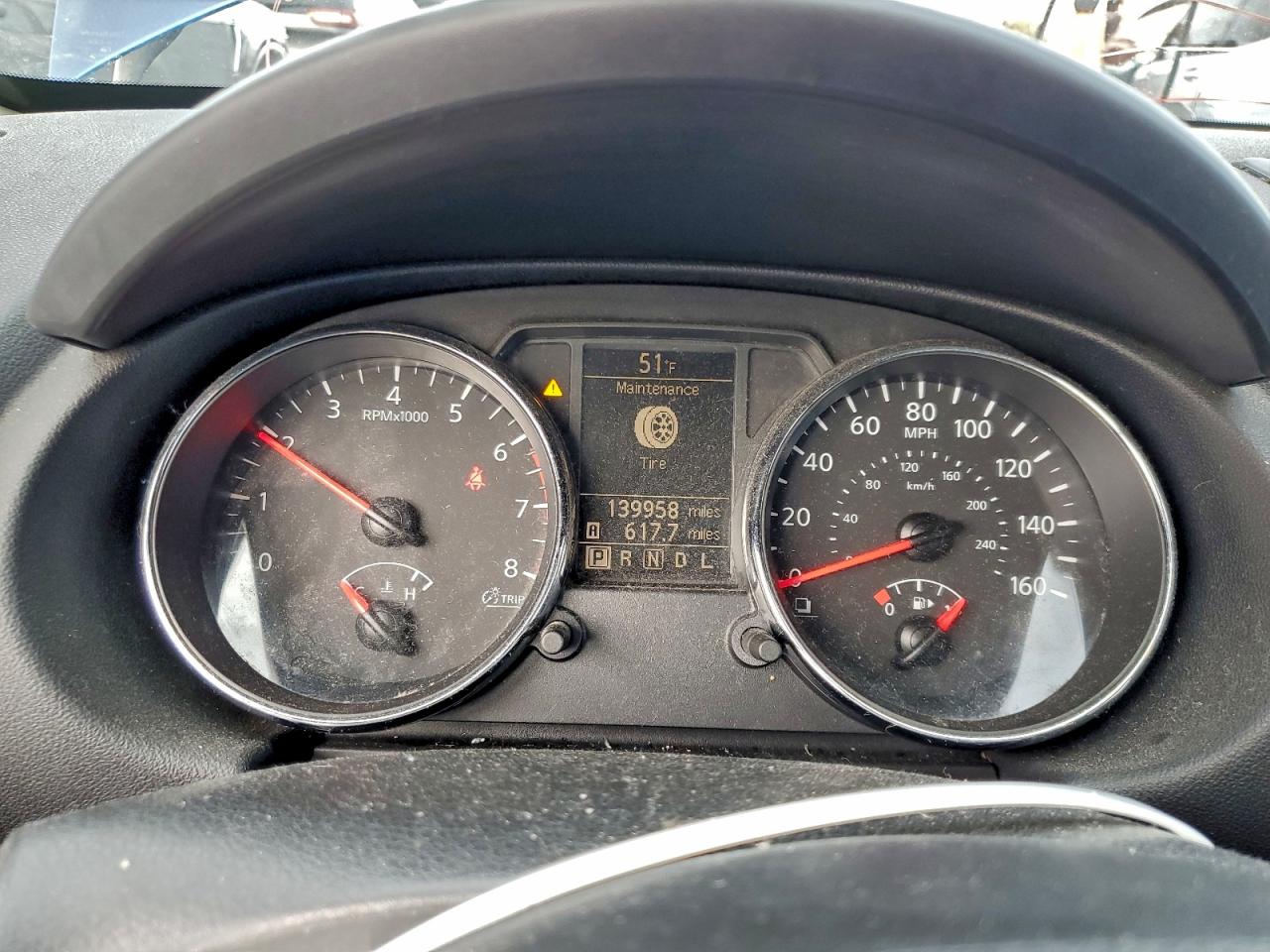 2011 Nissan Rogue S VIN: JN8AS5MT2BW174575 Lot: 93305175