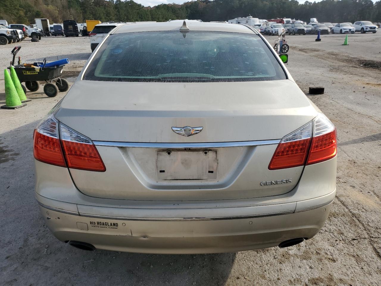 2009 Hyundai Genesis 3.8L VIN: KMHGC46E19U061892 Lot: 93783015