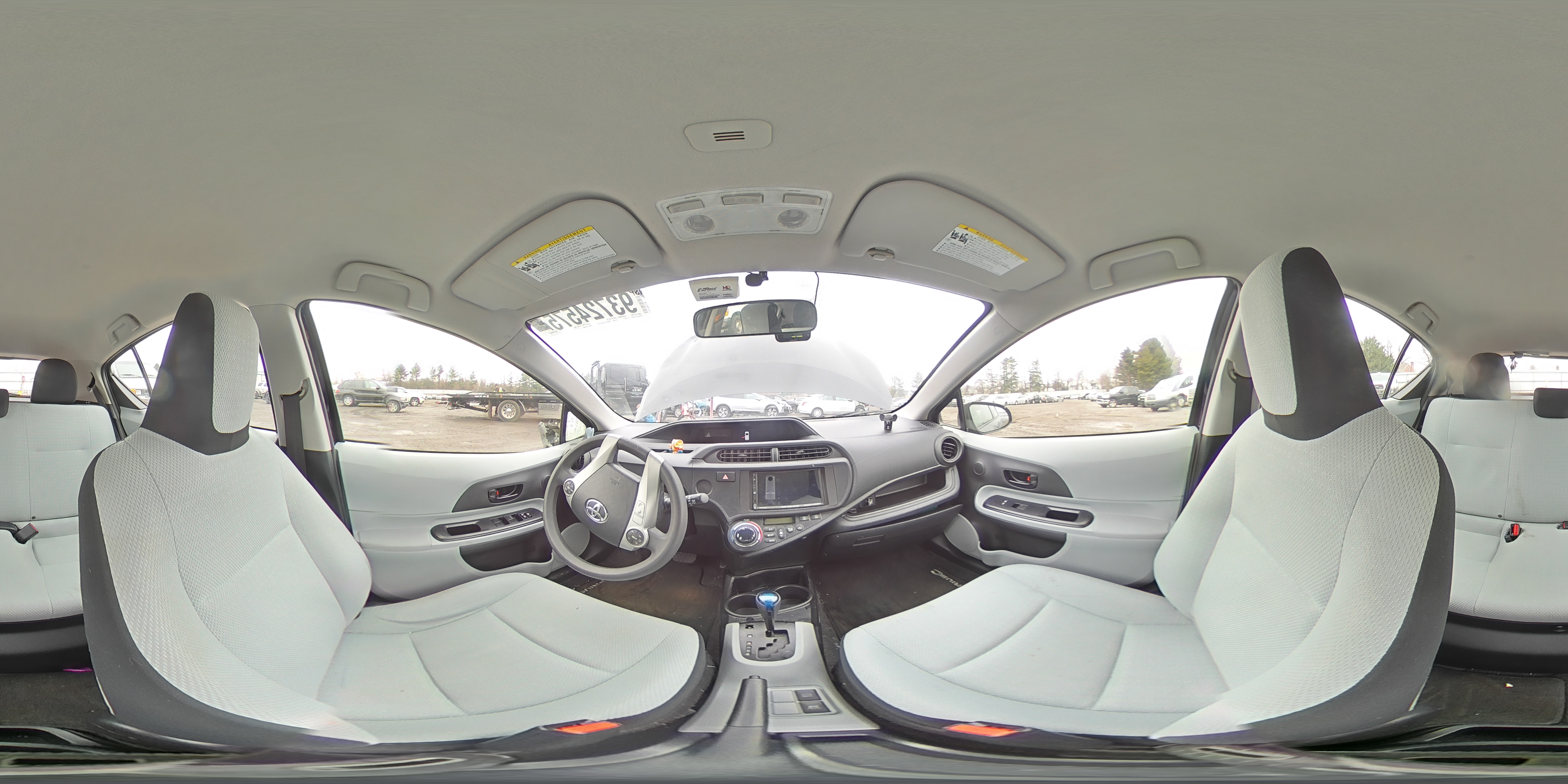 2013 Toyota Prius C VIN: JTDKDTB33D1554350 Lot: 93724575