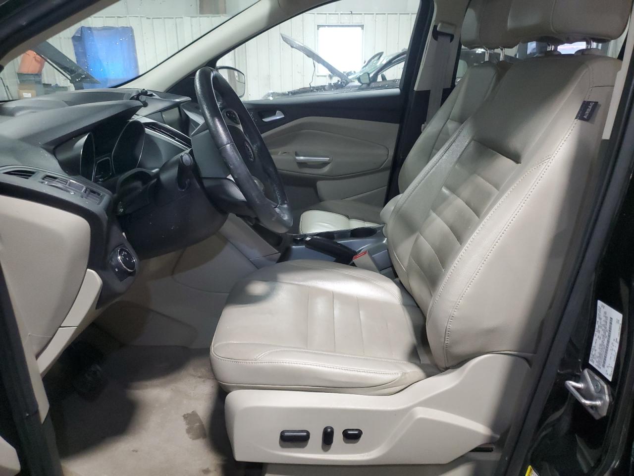 2014 Ford Escape Se VIN: 1FMCU9GXXEUE18571 Lot: 92354105