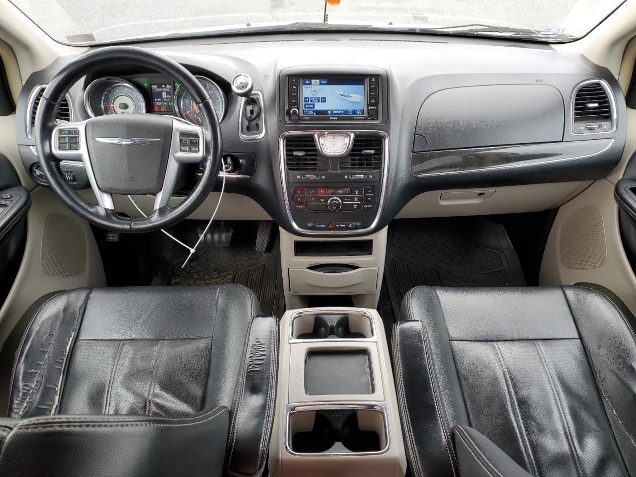 2012 Chrysler Town & Country Touring VIN: 2C4RC1BG5CR210344 Lot: 92009325