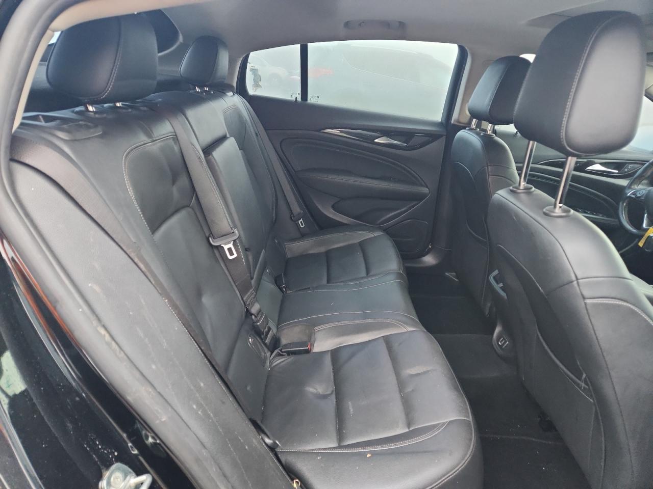 2018 Buick Regal Essence VIN: W04GP6SX3J1136264 Lot: 93447755