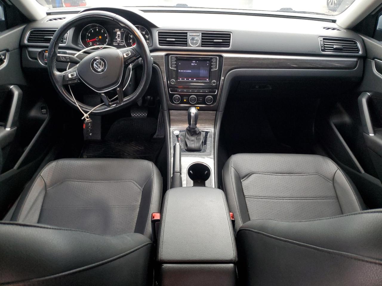 2017 Volkswagen Passat Se VIN: 1VWBT7A37HC019590 Lot: 92749985