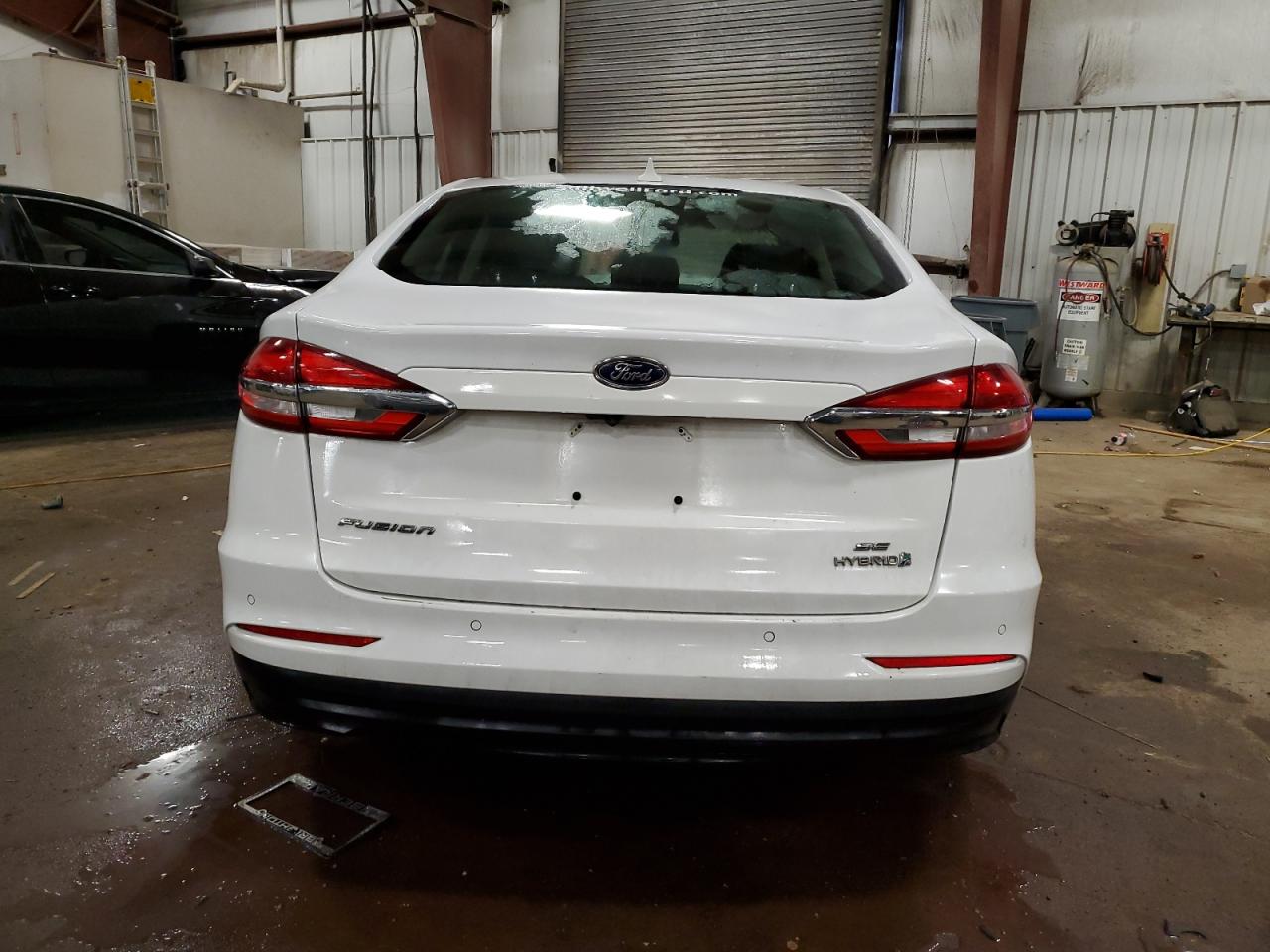 2019 Ford Fusion Se VIN: 3FA6P0LU9KR112728 Lot: 85420835