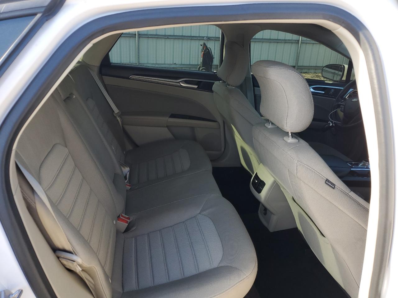 2019 Ford Fusion Se VIN: 3FA6P0HD8KR285925 Lot: 92027595