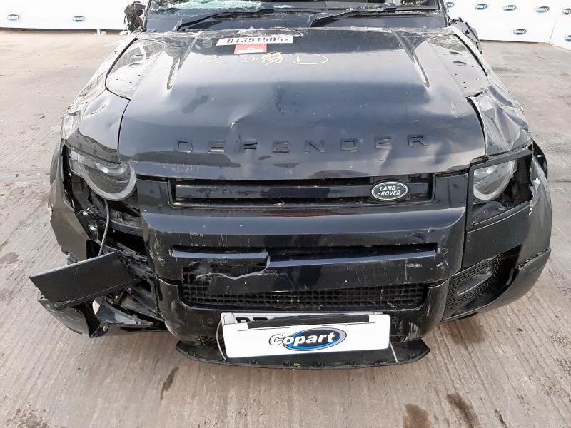 2024 LAND ROVER DEFENDER 3.0 D300 X-DYNAMIC HSE 110 5DR AUTO [7 SEAT]