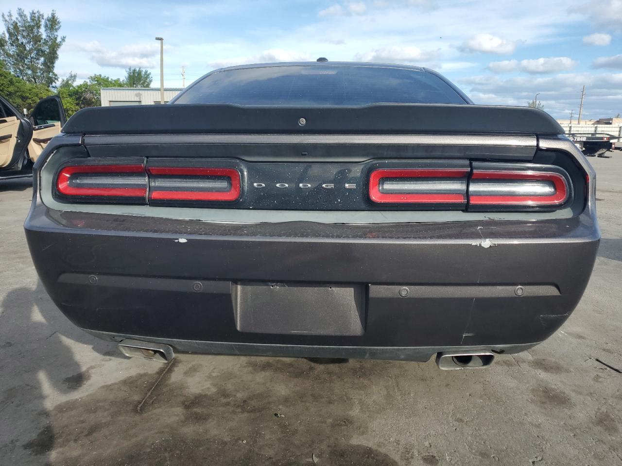 2017 Dodge Challenger Sxt VIN: 2C3CDZAG2HH594653 Lot: 92434785