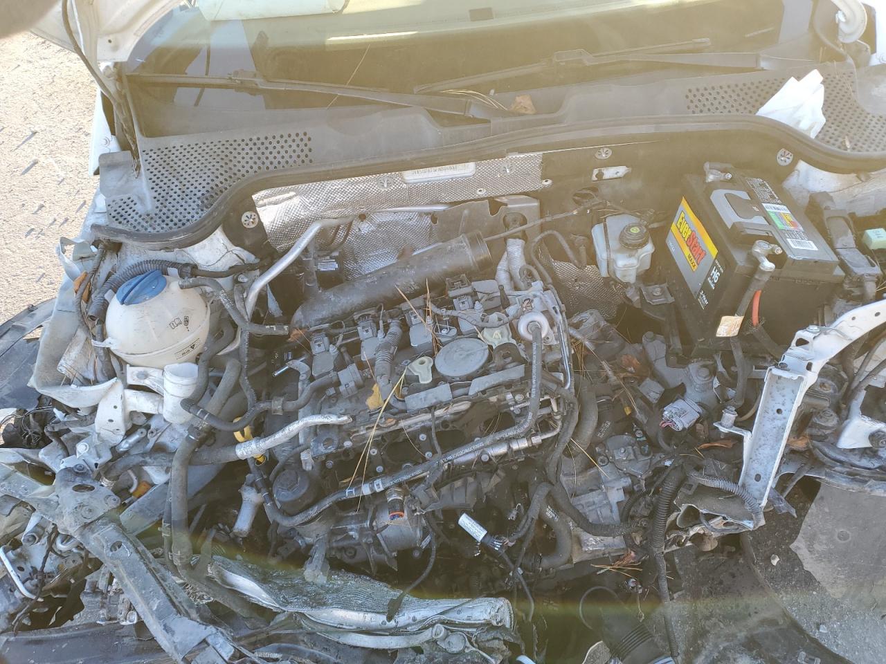 2015 Volkswagen Beetle 1.8T VIN: 3VW507AT5FM804031 Lot: 92644145