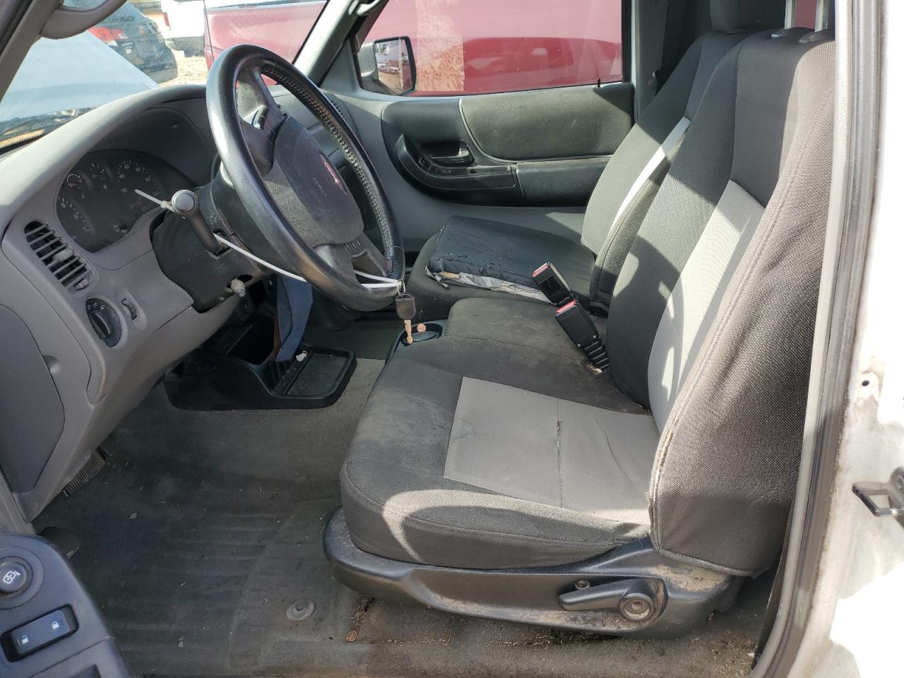 2011 Ford Ranger Super Cab VIN: 1FTKR1ED8BPA70761 Lot: 92401245